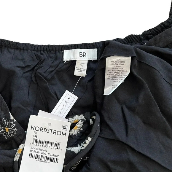BP. Black Daisy Printed Tie Front Mini Dress 2X - Picture 4 of 4